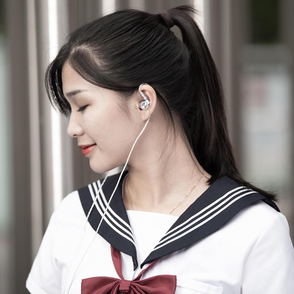 TINHIFI T4 10mm Carbon Nanotube CNT Dynamic Driver Hi-Fi In-Ear Earphones with Detachable MMCX Silver-Plated Cable