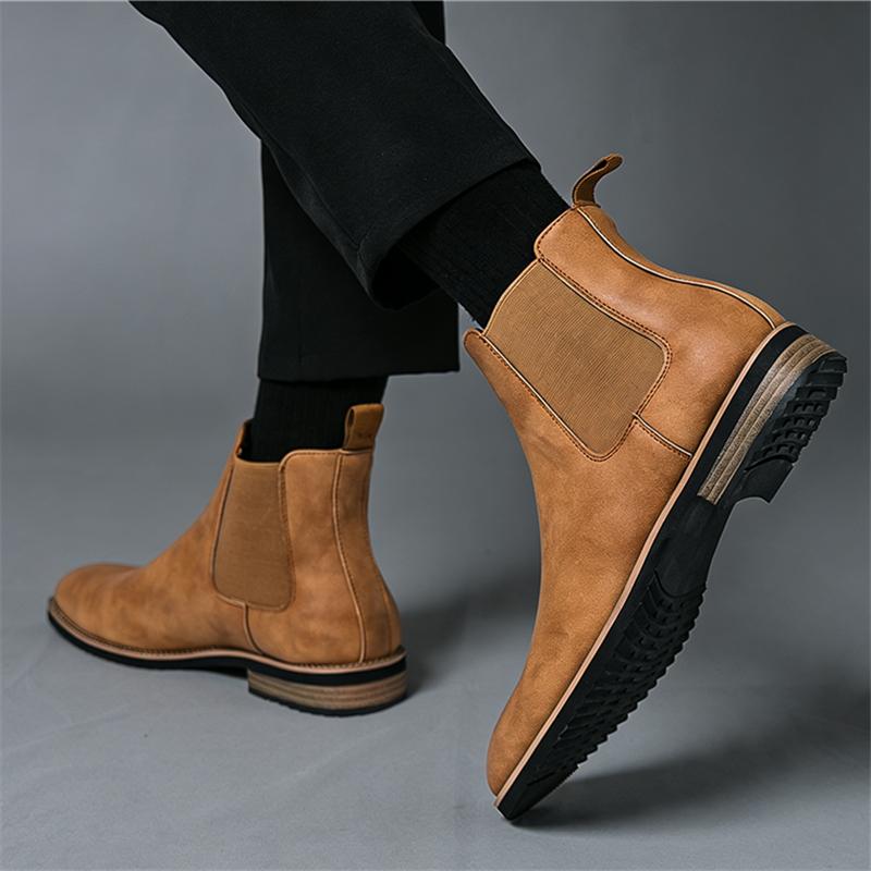 High Quality Winter New Men's Pointed Brown Black Chelsea Ankle Boots British Designer Botas Casual High-tops Motorcycle Shoes