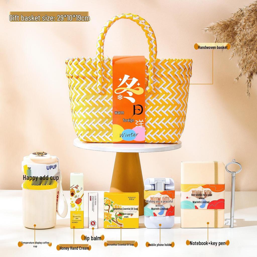 High-End Winter Souvenir: Luxury Corporate Gift for Clients & Employees