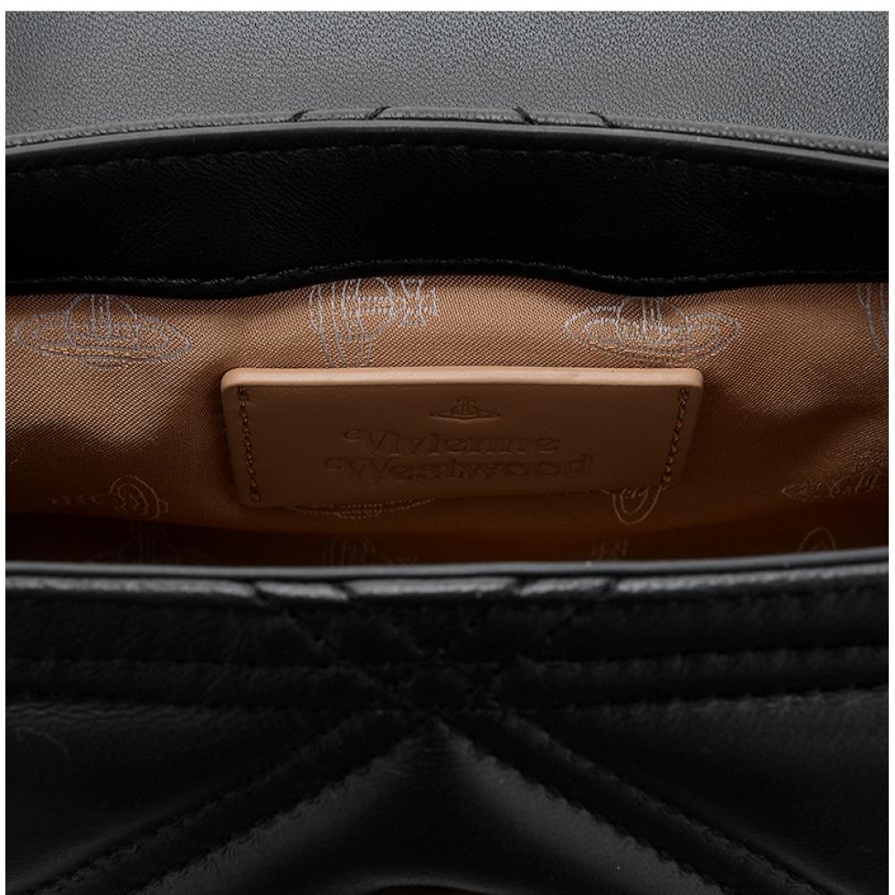 Vivienne Westwood 4603000iw L006u N403 Hazel Nappa Small Chain Crossbody Bag