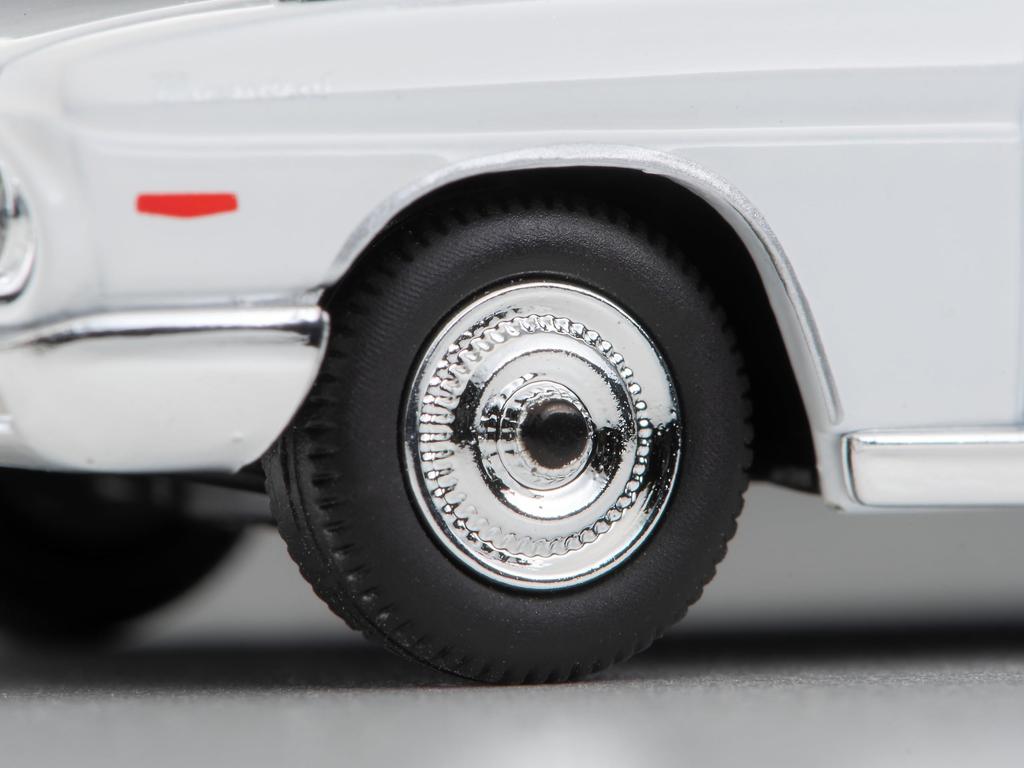 TOMYTEC Tomica Limited Vintage LV Daitokai 03 Nissan President from Daitokai Part III Episode 40 "Dr. Munekata's Testimony" Finished Model 331605