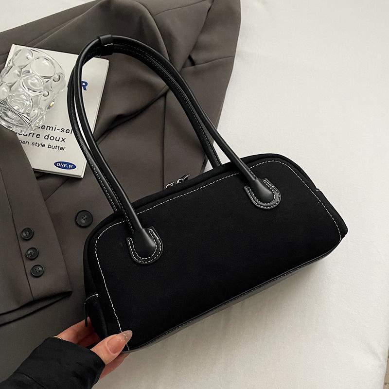 Niche retro underarm bag women's 2025 new autumn shoulder bag large capacity commuter Boston pillow bag