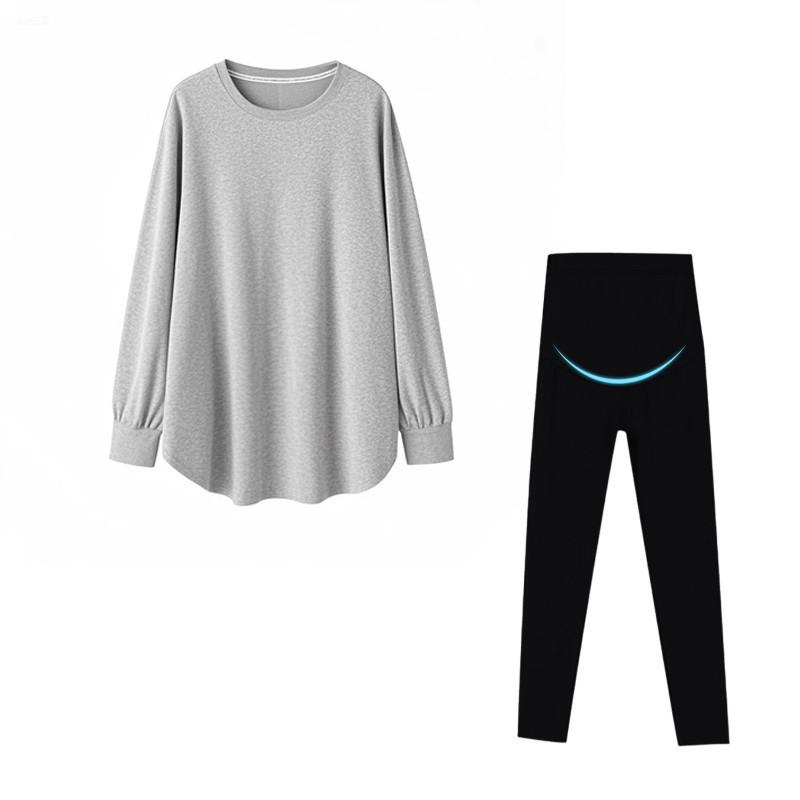 2025 Koreanischer Stil Hellgraues Umstandsschweißshirt & Haifischhosen-Set mit Rundhalsausschnitt