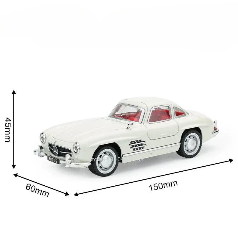 1:32 Scale GT 300SL Sports Car Model Toy Doors Opened Sound Light Pull Back Diecast Metal Vehicles Models Collection Kid Gifts