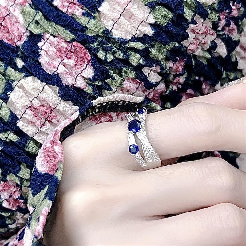 Niche Design Colored Gemstone Adjustable Ring for Women – Sweet Cool Hollow Out Index Finger Ring Adjustable Open