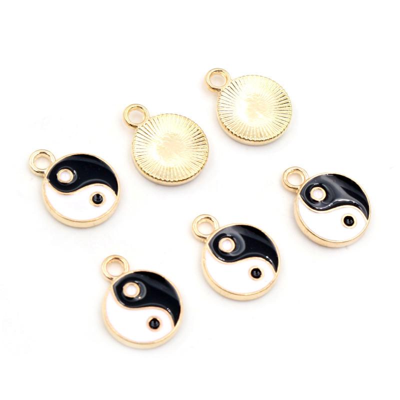 Fashion New Alloy Metal Drop Oil Two-Sided Kit Tai Chi Bagua Macroporous Charms