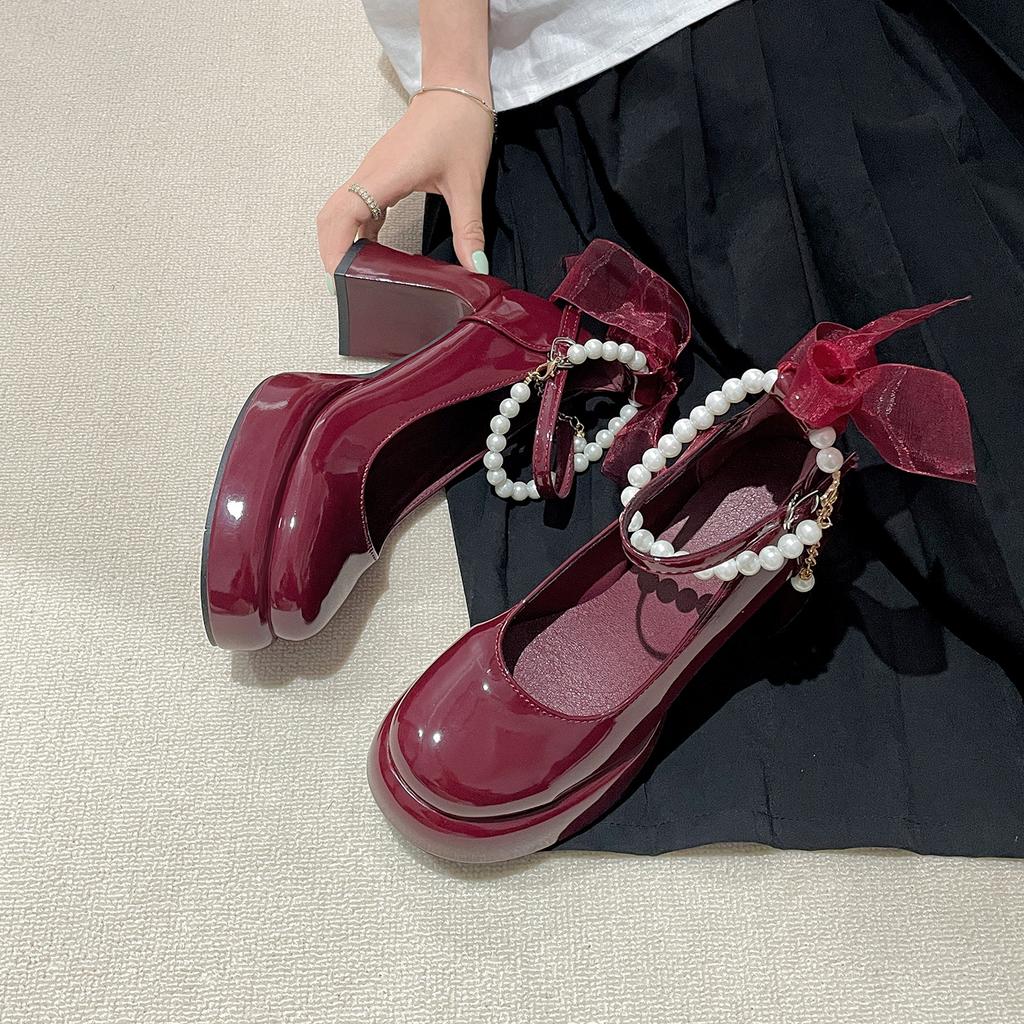 Black French retro small thick heel high heels women's summer 2025 new with skirt versatile Mary Jane single shoes