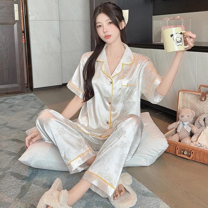 Sweet And Cool Girl Ice Silk Pajamas Women'S Summer Short-Sleeved Trousers Casual Lazy Style Loungewear Can Be Worn Outside