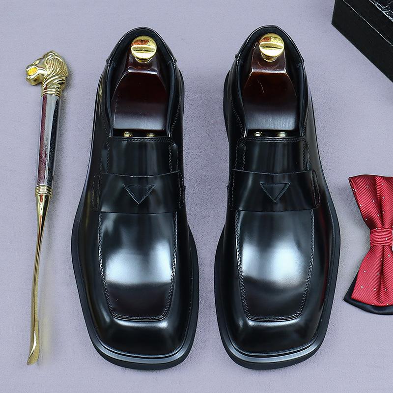 Casual leather shoes men's leather breathable glossy British formal business men's shoes soft leather