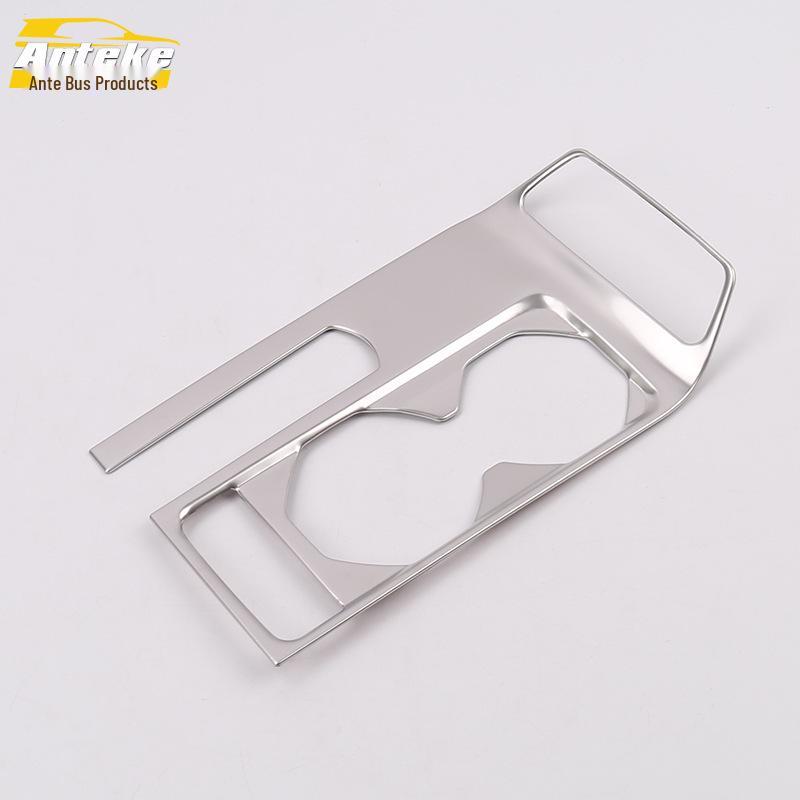 

Декоративная рамка панели приборов и центральной консоли T-CROSS для моделей 19 года