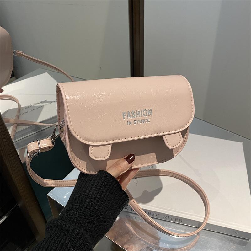 Handbag Bag Female Foreign Style 2025 New Model This Year Popular Niche Design Fashion Saddle Bag Shoulder Bag Messenger Bag