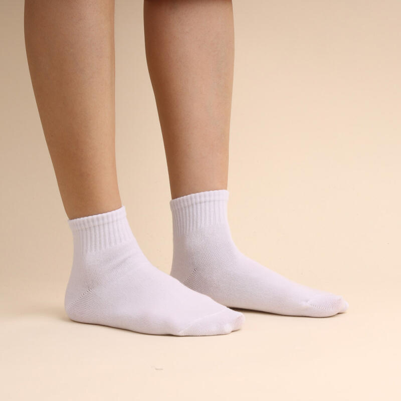 8 Paar tägliche, weiche, einfarbig weiße Schülersocken (1 Satz)