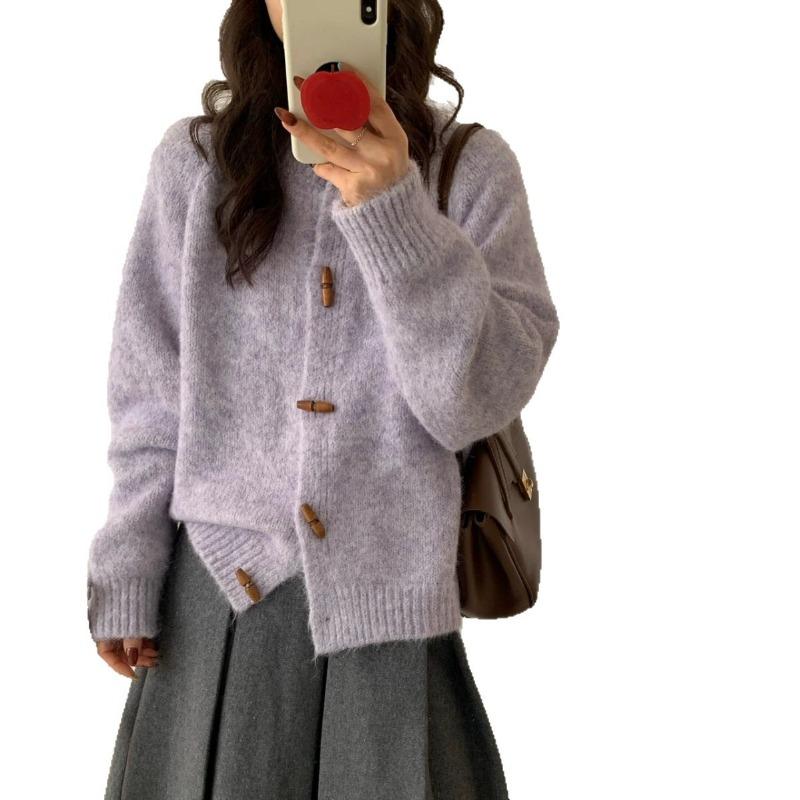 Autumn and winter new gentle wind horn buckle knitted cardigan top women's loose lazy wind sweater jacket