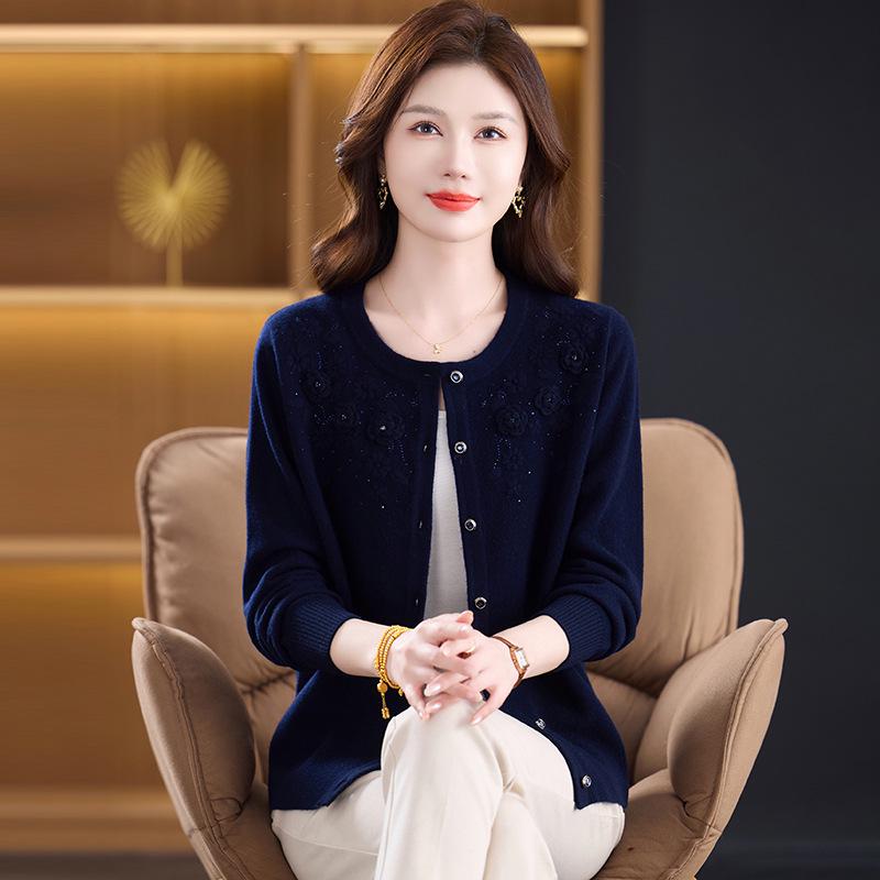 Classic Knitted Wool Cardigan for Women - Age-Defying Sweater Coat for Autumn/Winter