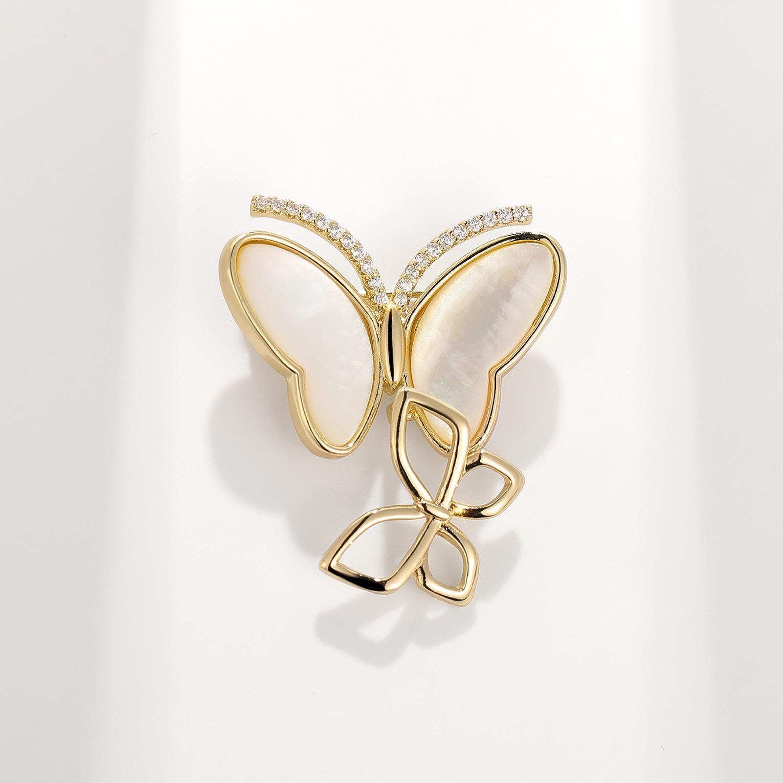 High-End Natural Shell Butterfly Brooch with Luxury Zircon