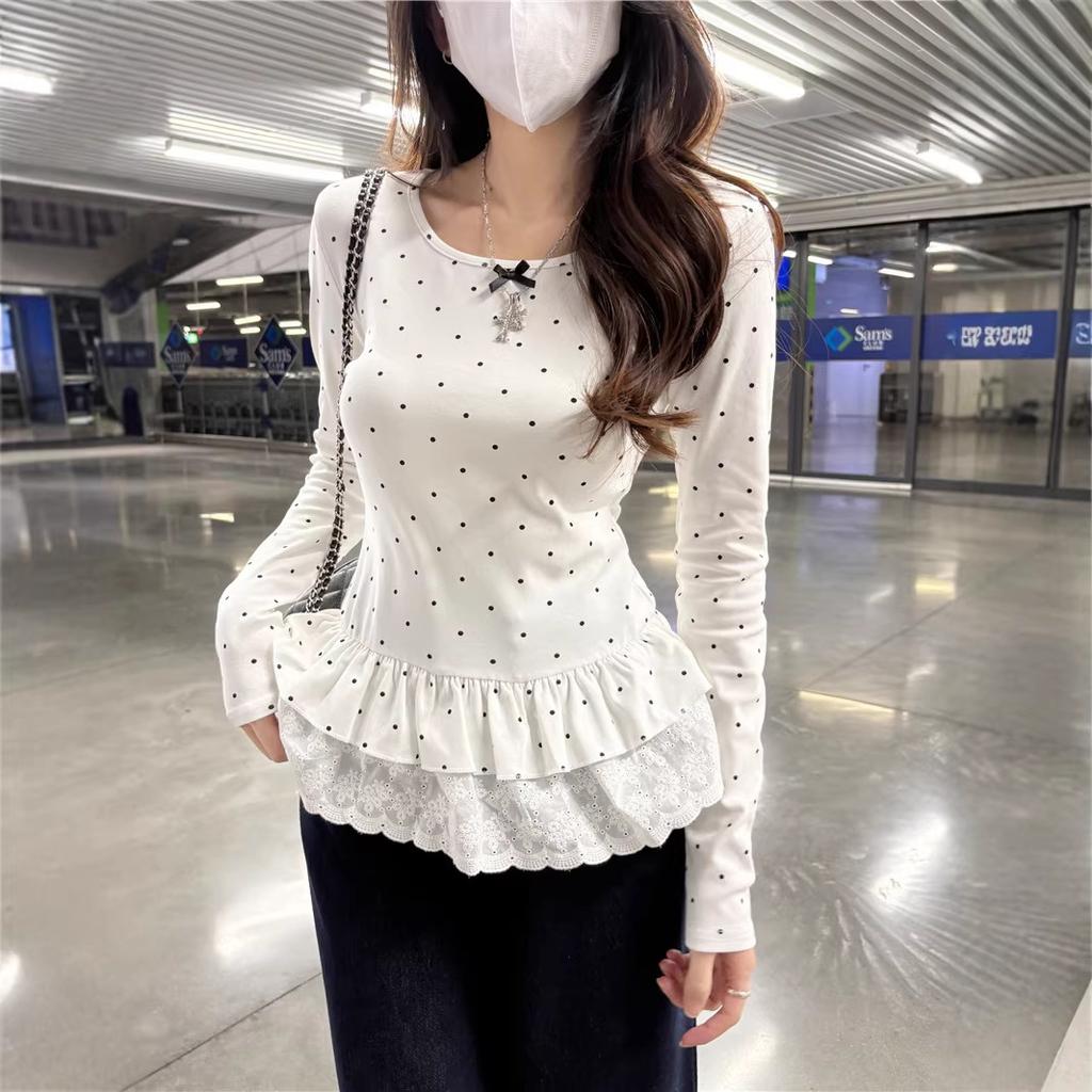 Korean sweet style white polka dot long-sleeved bottoming shirt women's spring and autumn slim and thin hem lace top