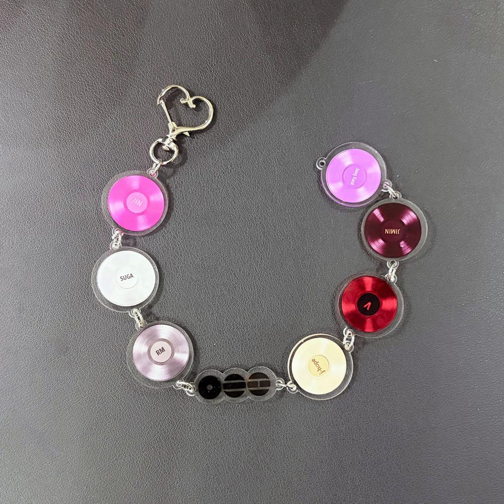 2pz Portachiavi Disco BTS Kpop, Ciondoli Disco in Acrilico con Gancio a Cuore, Accessorio a Tema Musicale per Fan ARMY