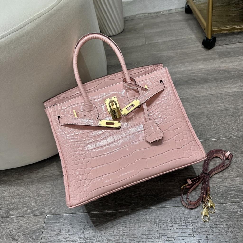 Borsa a tracolla da donna in pelle di vacchetta pressata effetto coccodrillo verniciata platino con tracolle per pendolari di grande capacità fonte