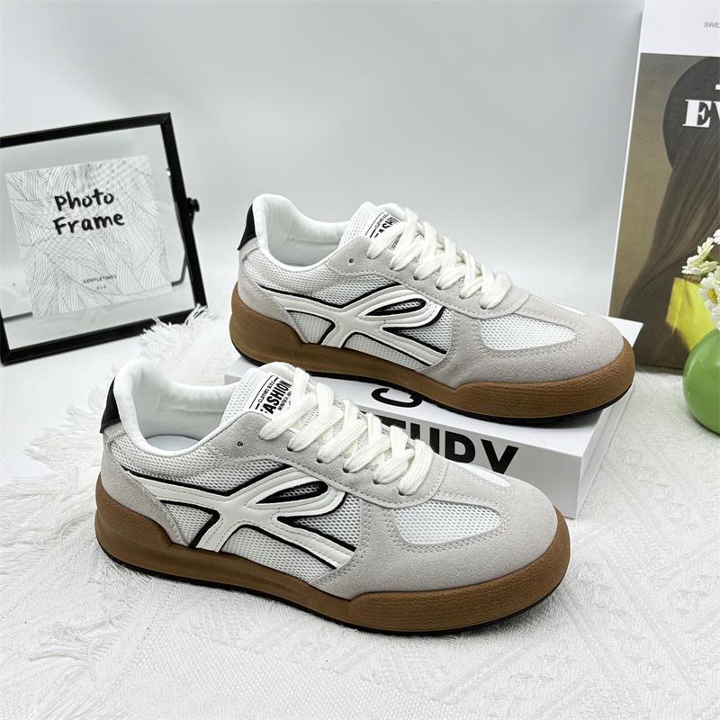 Angola red and white shoes German training shoes 2025 spring and autumn new retro versatile casual breathable mesh board shoes women
