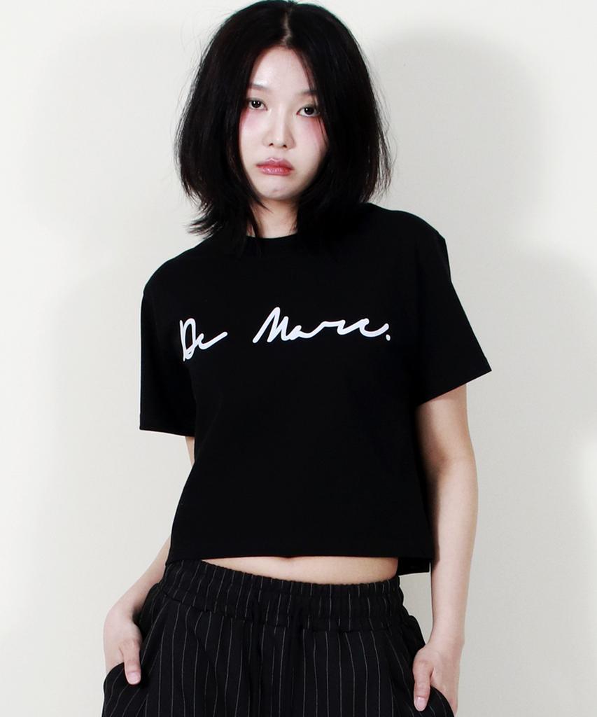 Deumakeu Rough Writing Text-Logo Crop T-Shirt Black