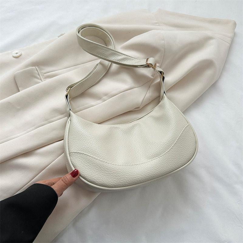 Stylish Trendy Street Fashion Pu Tote Bag For Summer 2023 With Zipper Closure