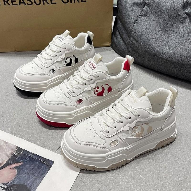 Women Shoes 2024 Autumn Trend Casual Sports Shoes Female Thick Soled Lightweight Anti Slip Breathable Lace Up Skateboard Shoes