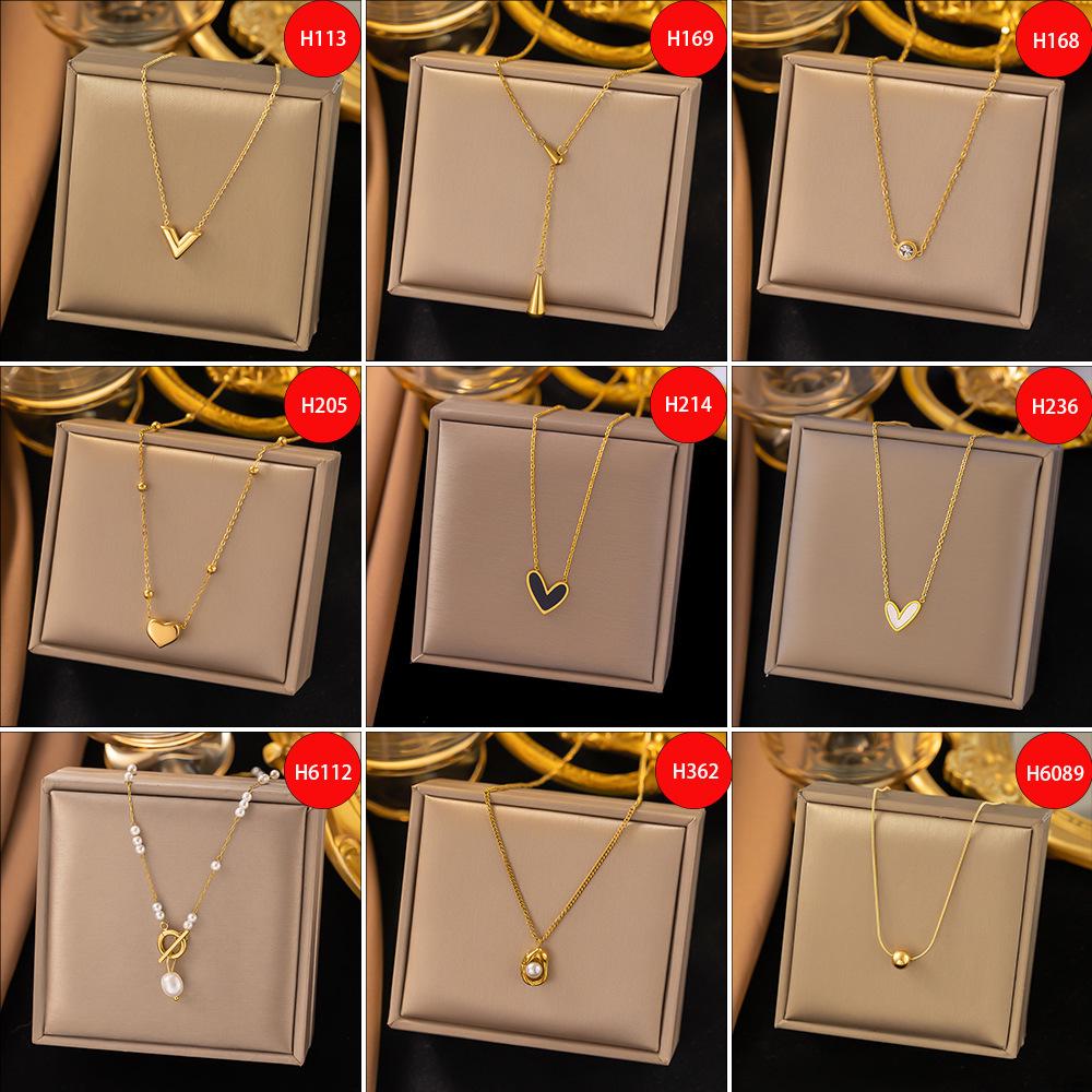 Elegant Titanium Steel Clavicle Necklace for Women - Trendy, Durable, and Fashionable