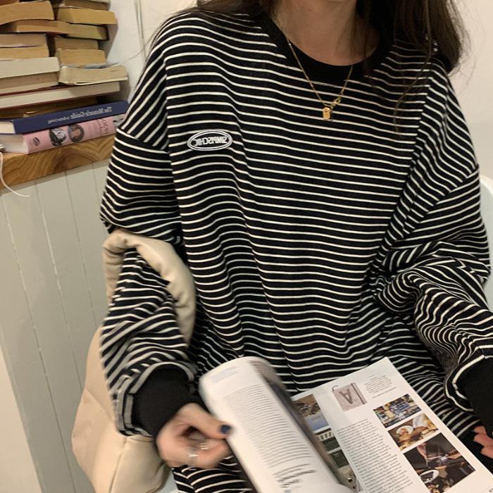 Striped T-shirt bottoming shirt women s autumn new crew neck long-sleeved sweater women s Korean version of clothes S чёрный