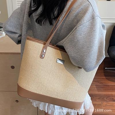 Woven Big Bag Women's 2025 New Korean Version of the Forest Shoulder Bag Summer Straw Tote Bag Retro Foreign Style Women's Bag
