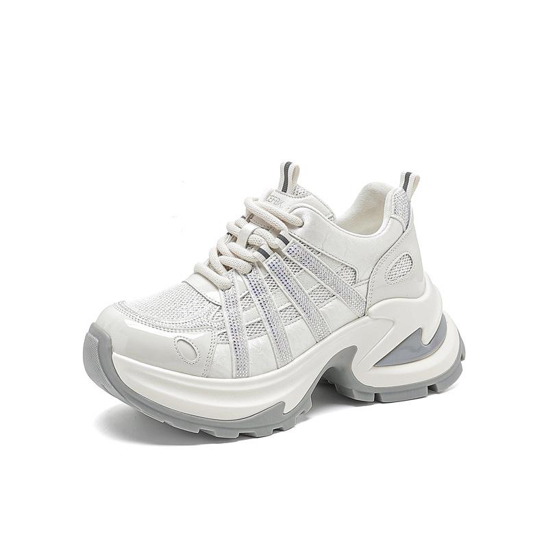 Thick-soled ultra-light dad shoes with skirts 2025 popular, small people show height, and women's shoes increase in height within sports. The foreign
