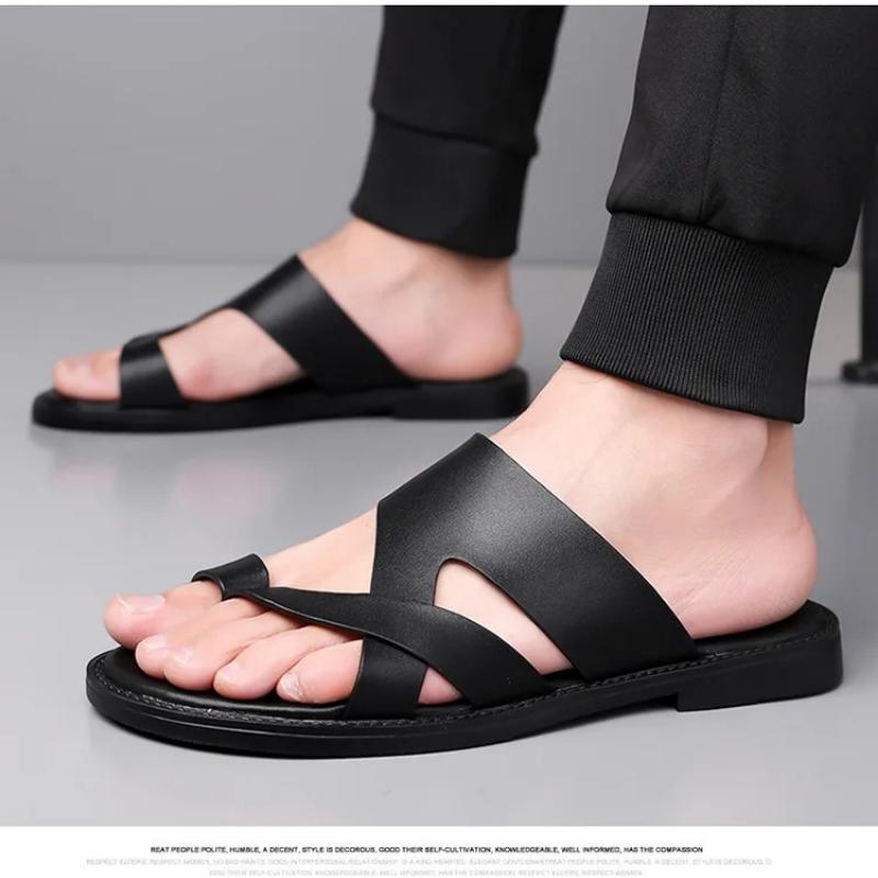 Men's Flat Slippers New Outdoor Breathable Casual Soft Sole Beach Shoes Lightweight Comfort Fashion Non Slip Male Sandals
