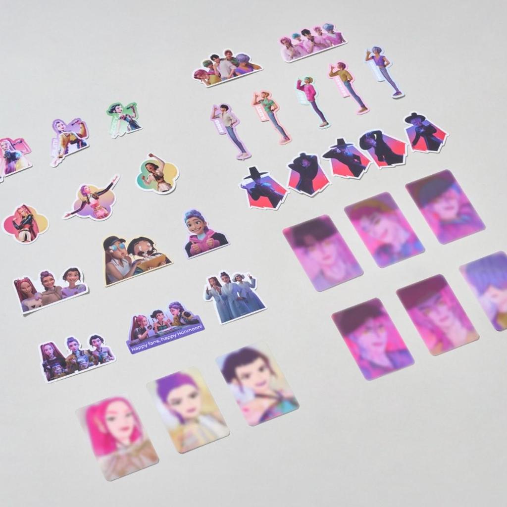 KPOP Lovci démonů Oficiální sbírka zboží | Balíček samolepek HUNTR/X Saja Boys