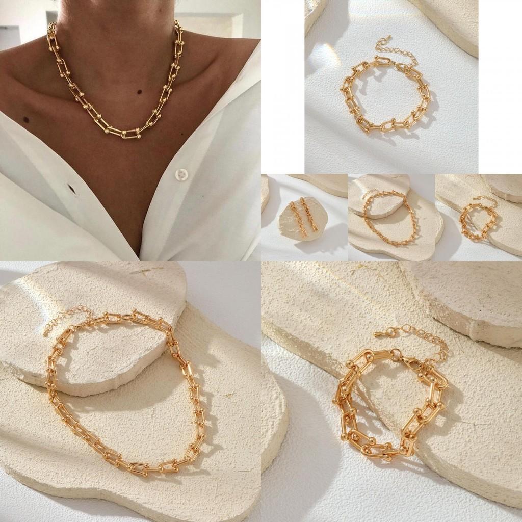 Contemporary Minimalist Horseshoe Buckle Chain Jewelry Set Bracelet Necklace Earrings
