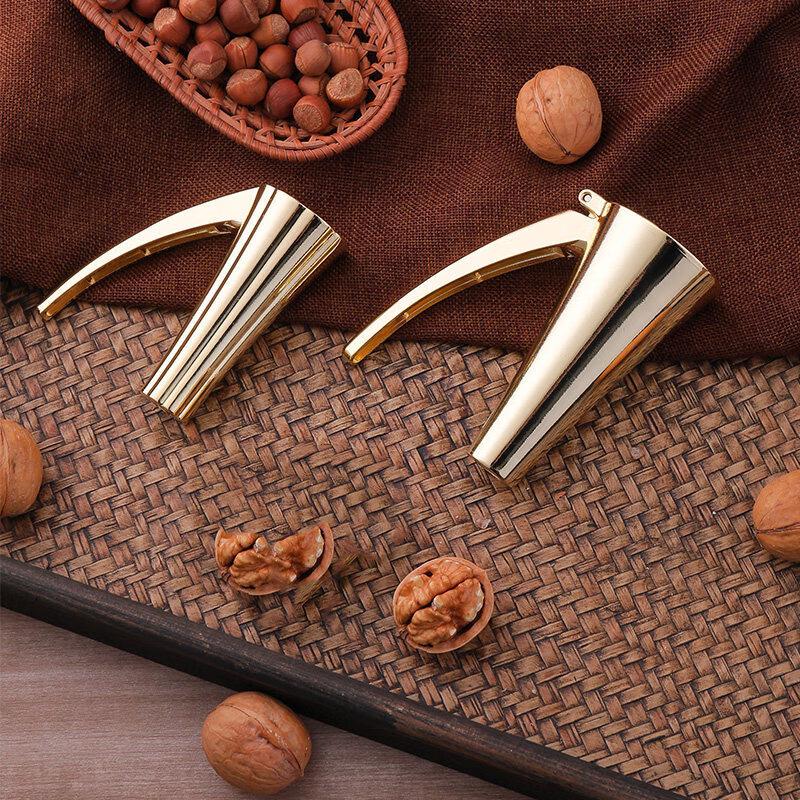 Qiwei Zinc Alloy Nut Cracker Tool