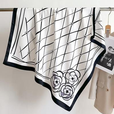 Marca di lusso Nuova Moda Seta Bandana Semplice Fasce per Capelli Donna Foulard Quadrati Cravatta da Collo Foulard Satinato Fascia per la Testa da Donna