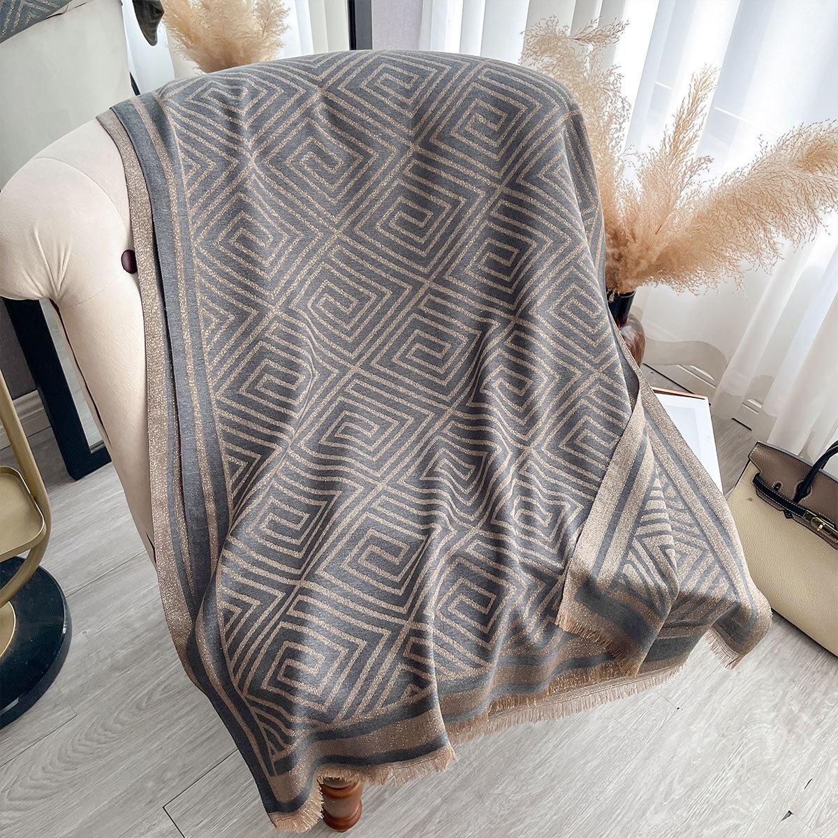 

Spring and Autumn Thin Scarf Double-sided Imitation Cashmere Scarf Women s Four Seasons New Outer Shawl To Keep Warm 185*65CM сірий колір