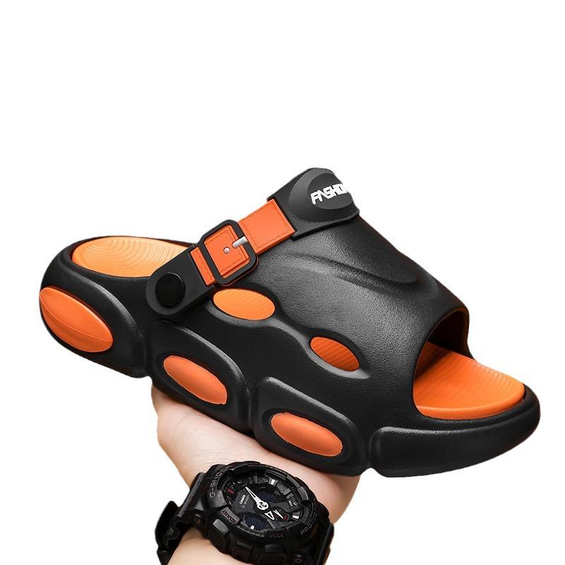 Hausschuhe Herren 2024 Sommertrend Oberbekleidung rutschfeste und verschleißfeste Strandsandalen Herrensport-Treten auf Scheißsandalen