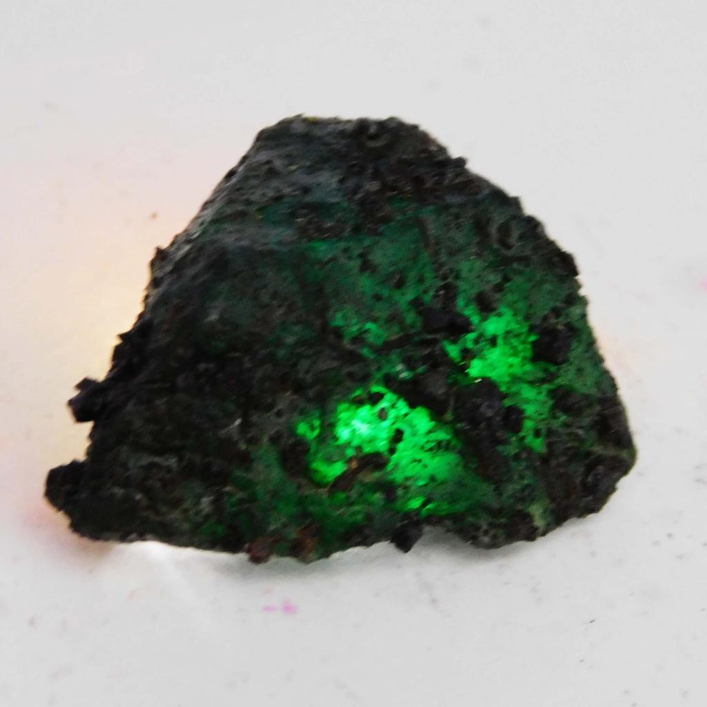 CERTIFIED 61 Ct Earth Mined Natural Emerald Huge Rough Green Loose Gemstone A-5747