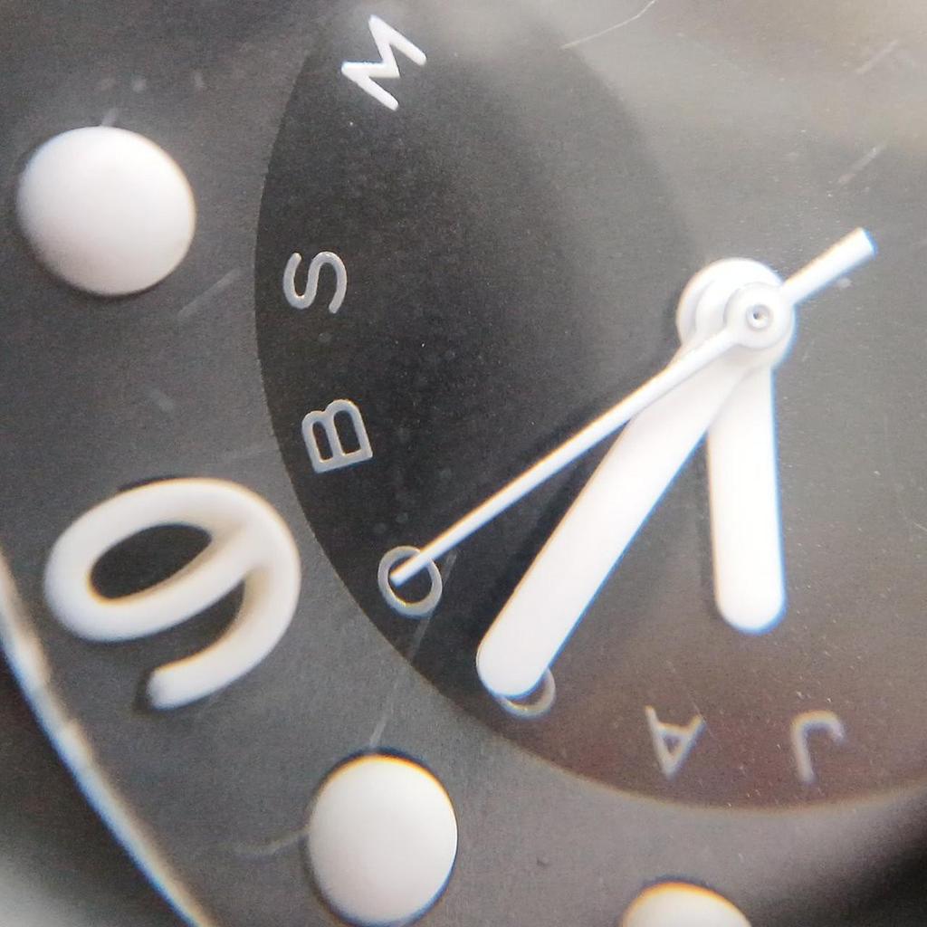 Used MARC BY MARC JACOBS MBM2528 Quartz watch