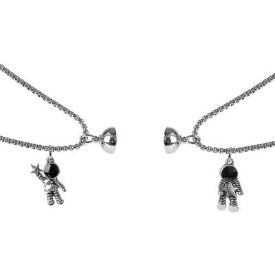 2Pcs Cute Astronauts Magnet Couple Mutual Attraction Matching Necklace Friendship Jewelry Lovers Couple Pendant Necklace