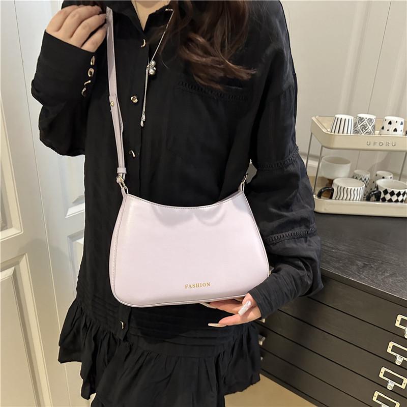 Korean Version Niche Underarm Bag Women's 2025 New Trendy Versatile Chain Shoulder Messenger Bag Texture Foreign Style Saddle Bag