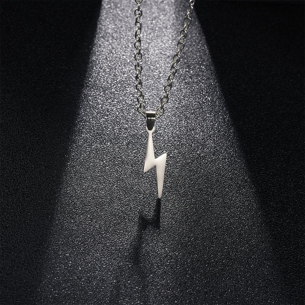 Stainless Steel Lightning Pendant Necklace For Women Men Temperament Hip Hop Lightning Link Chain Choker Punk Party Jewelry Gift