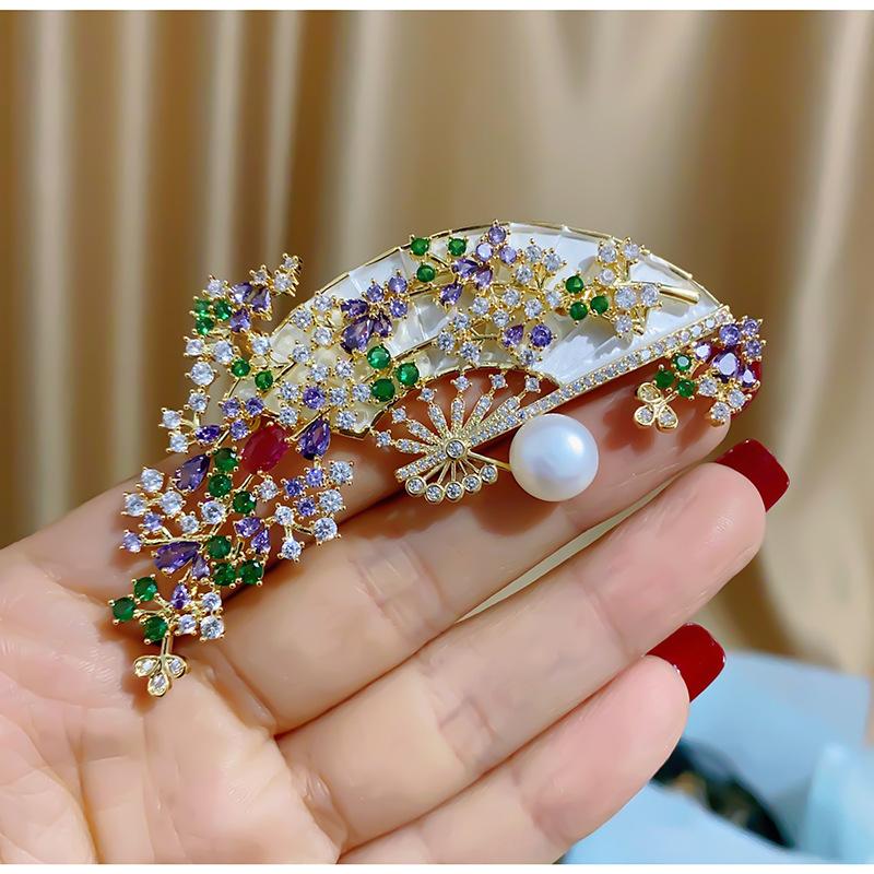 Senior Brooches Flower Leaf Brooch Pins for Women Suit Pendant  Fashion Brooches Jewelry