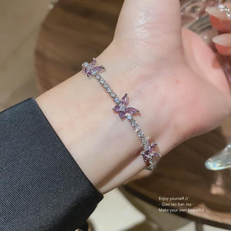 Bransoletka w koreańskim stylu lekki luksus cyrkonia motyl – Elegancki kwadratowy design damska biżuteria na rękę