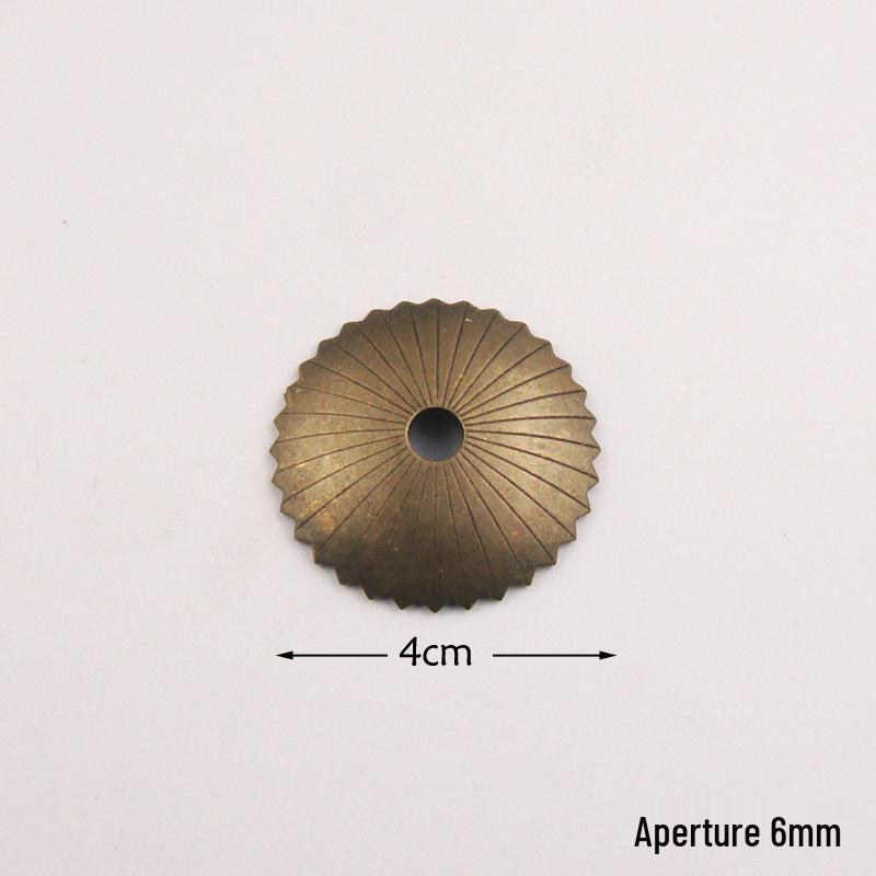 Antique Chinese Copper Plum Blossom Pull Handle and Gasket for Furniture Decoration