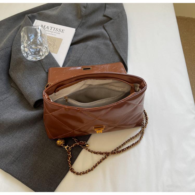 IELGY Large-Capacity All-Match Diamond Chain Bag Ladies Shoulder Messenger Bag