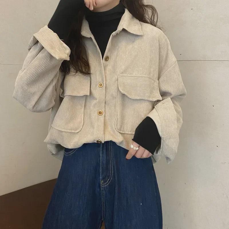 Women's Retro Corduroy Jacket - Korean Style, Loose Fit, Long-Sleeved, Perfect for Spring and Autumn.