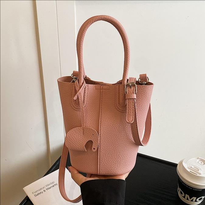 Fashion Bag Women's New Solid Color Versatile Shoulder Messenger Bag