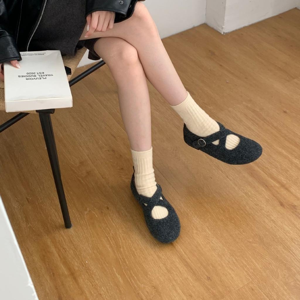 2025 Autumn and Winter New Round Head Lace-up Thick Sole Strap Ballet Woolen Fabric Doudou Non-slip Women's Single Shoes