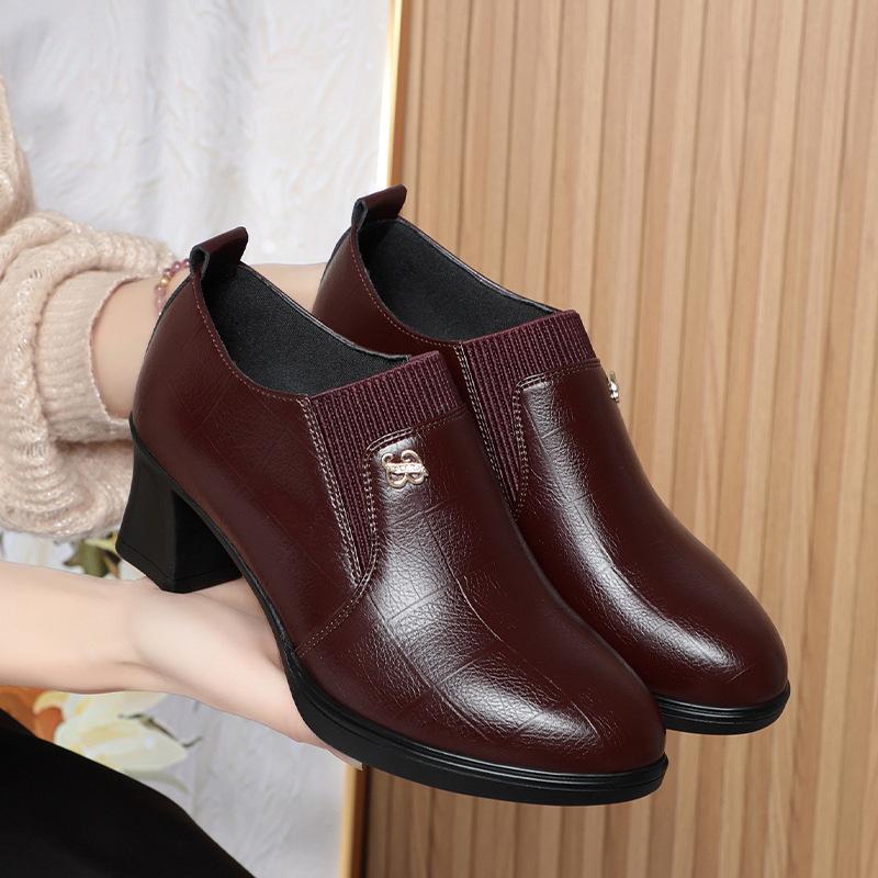 Fashion Comfortable Deep Mouth Soft Leather Shoes Women's Pumps 2024 Spring Black Block Heels Shoes for Office Mom Dance Single Shoes